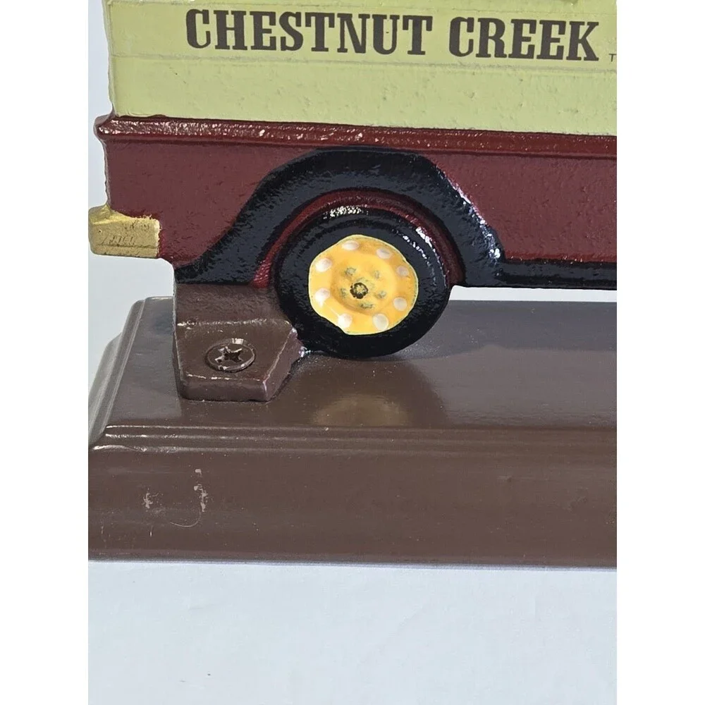VTG Chestnut Creek Nut Cracker Cast Iron Old Truck Houston Harvest EUC